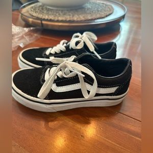excellent condition Vans size Youth 13